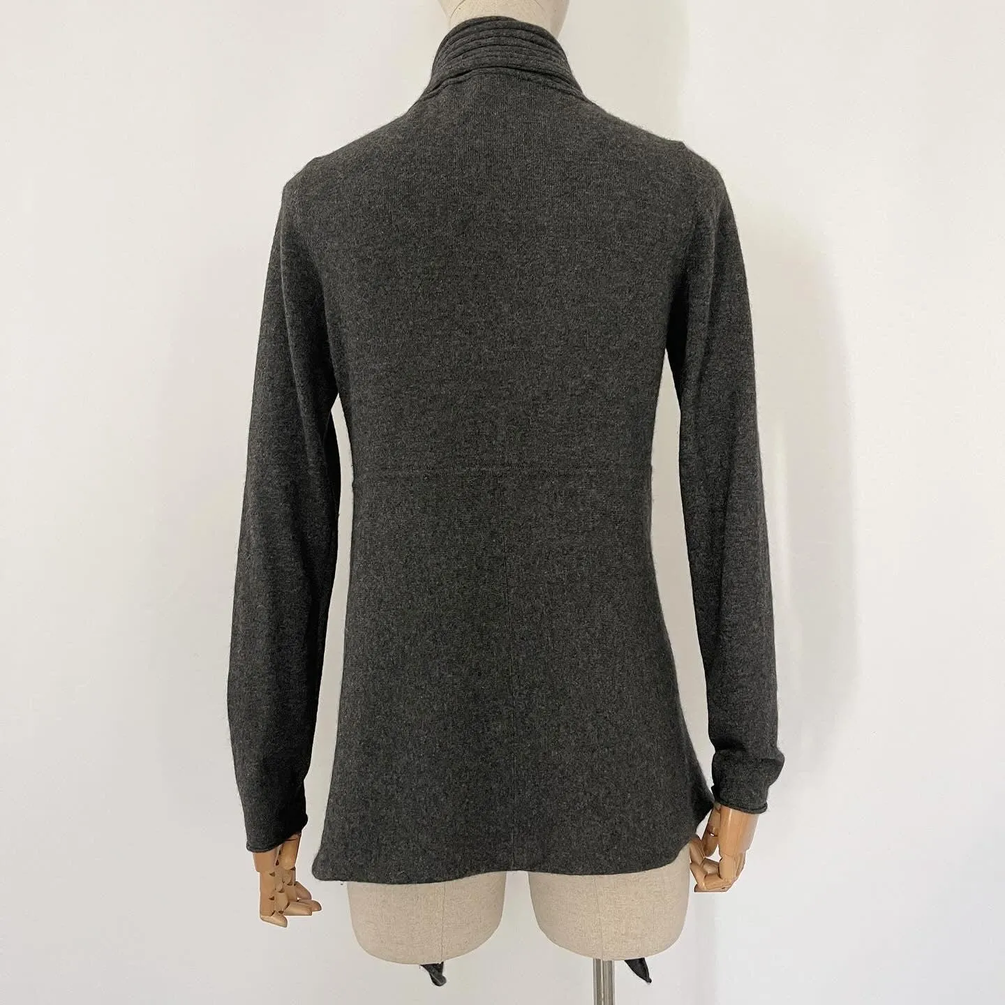 HEMISPHERE Cashmere Cardigan