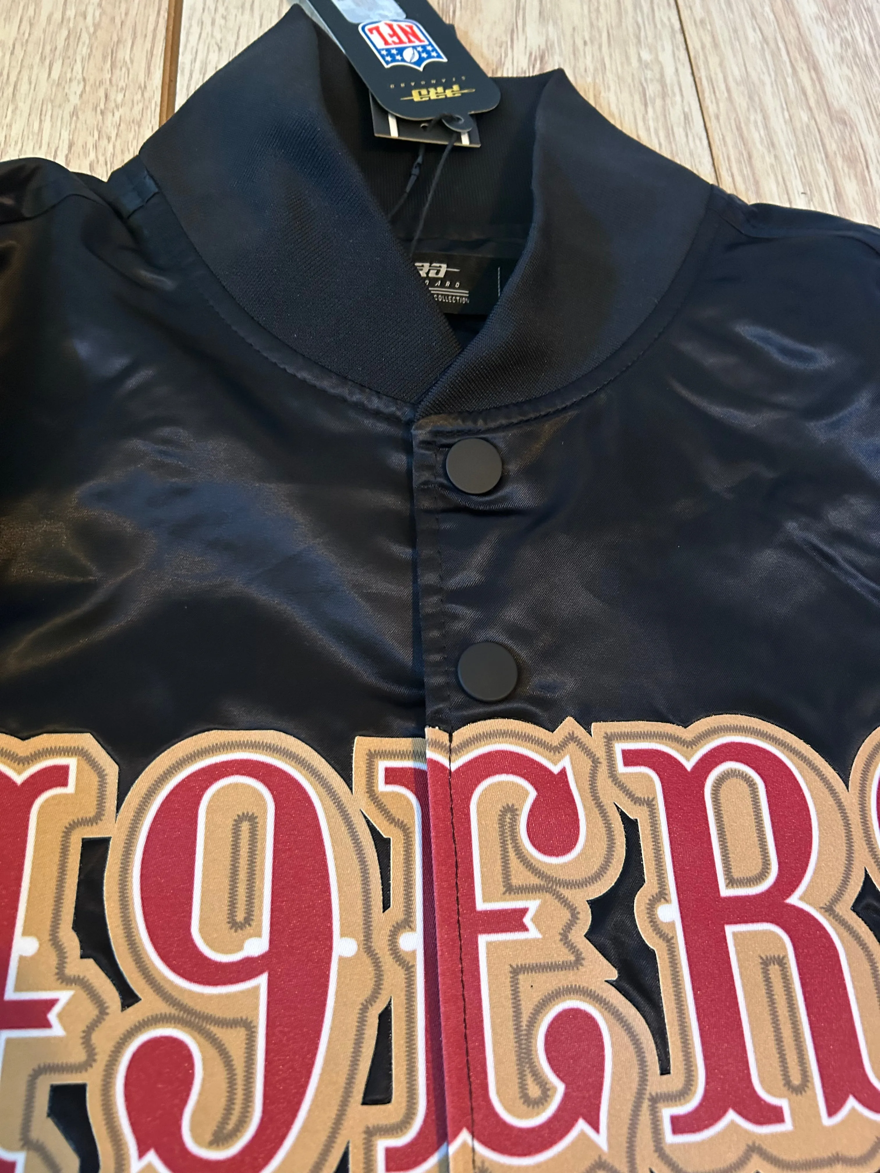 San Francisco 49ers Pro Standard Black Satin Button up