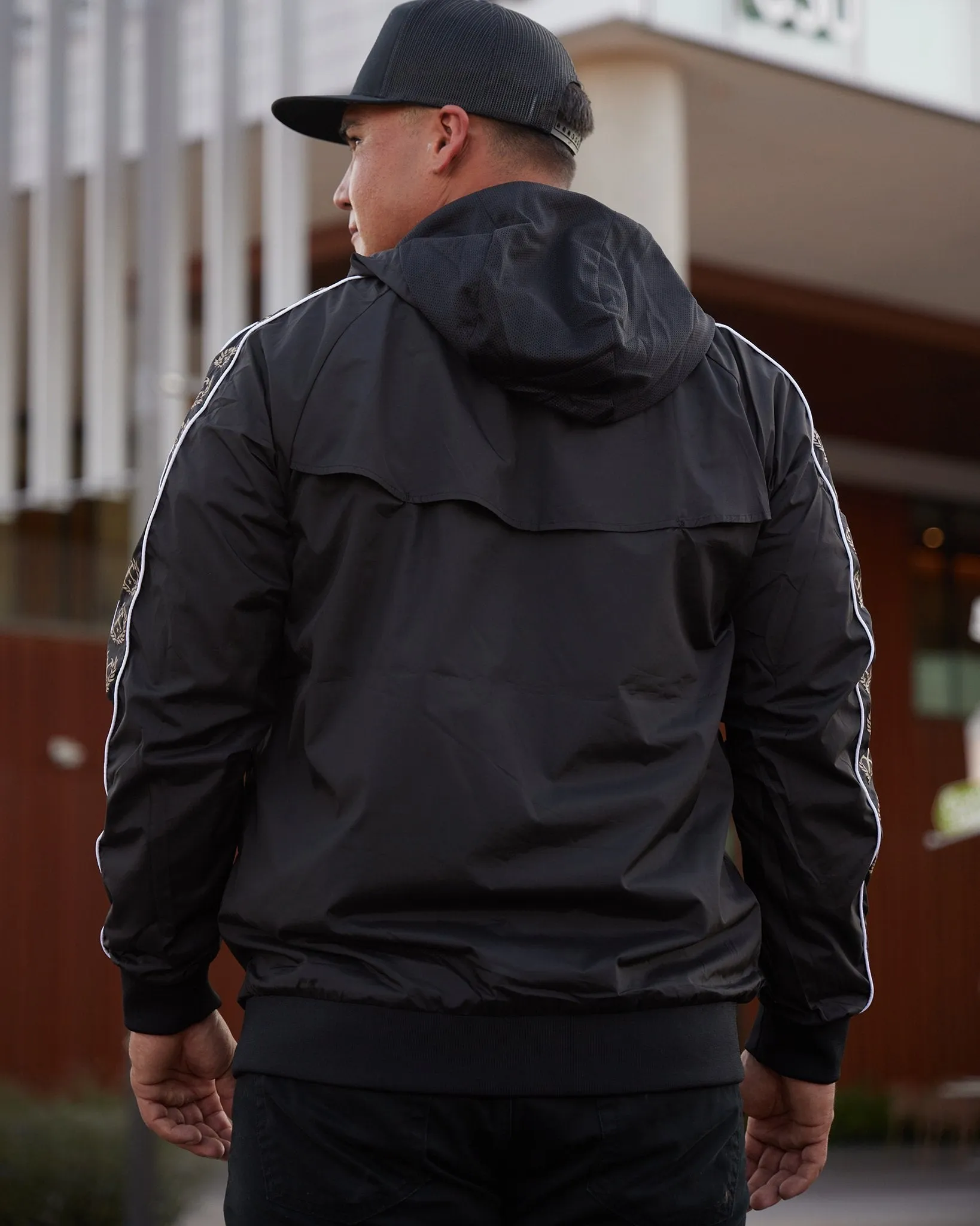 Waterfront Windbreaker - Black